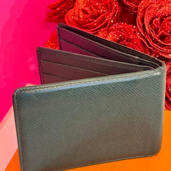Louis Vuitton Green Taiga Wallet - Picture 7 of 16